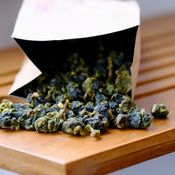 Fenghuang Dong Ding Oolong 2025