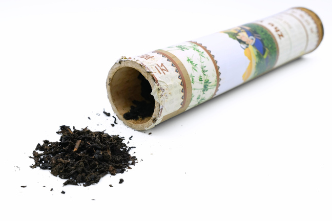herbata Pu-erh w bambusie